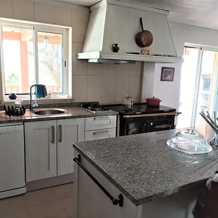 Casa Da Celeste-Milheiros *